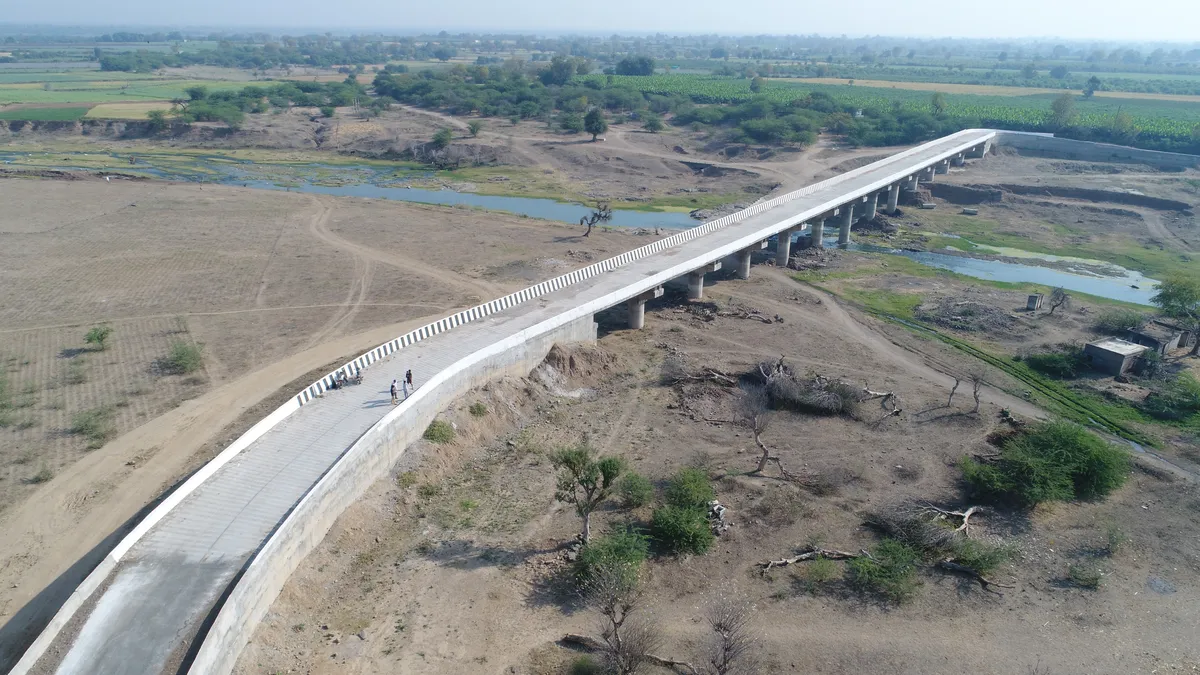Bridge Construction - Image 13